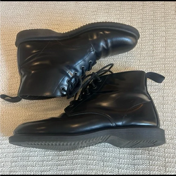 Dr. Martens Emmeline Boots - Picture 3 of 9